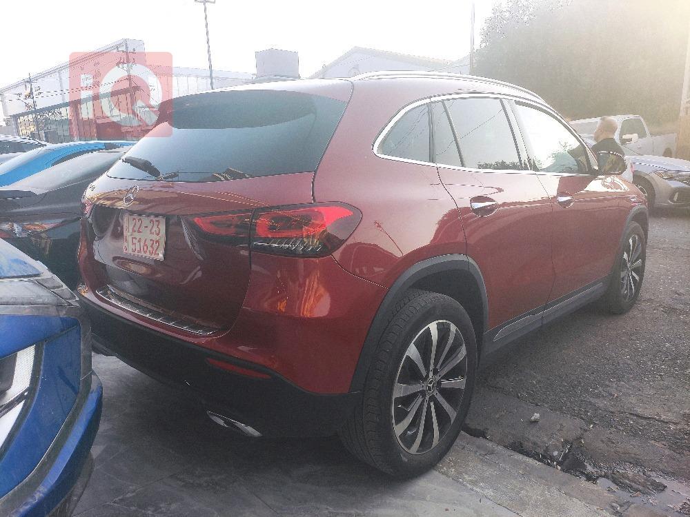 Mercedes-Benz GLA
